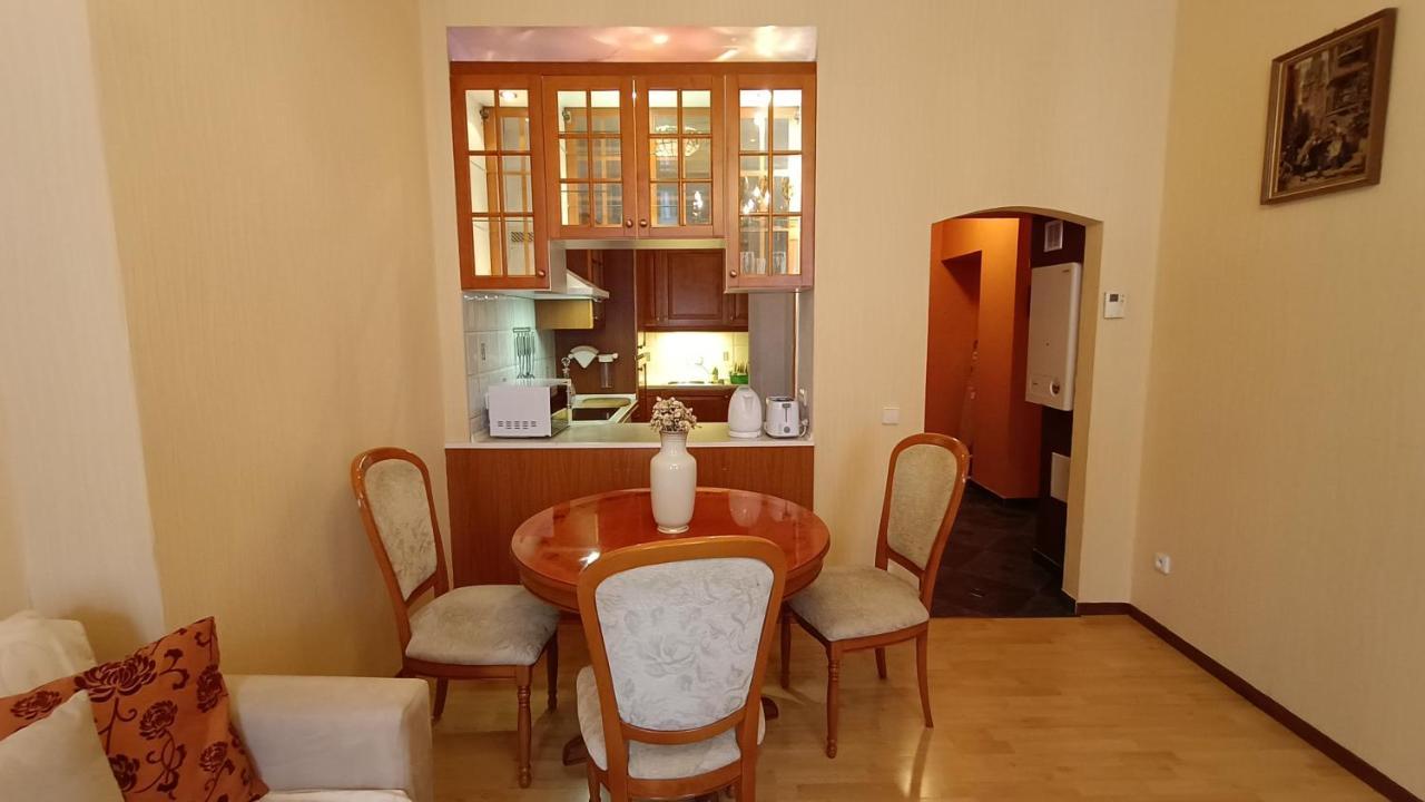 Apartments Stubsi With Colonnade View Karlovy Vary Exterior foto