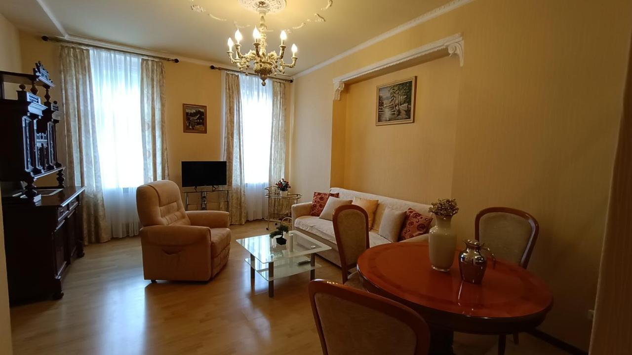 Apartments Stubsi With Colonnade View Karlovy Vary Exterior foto