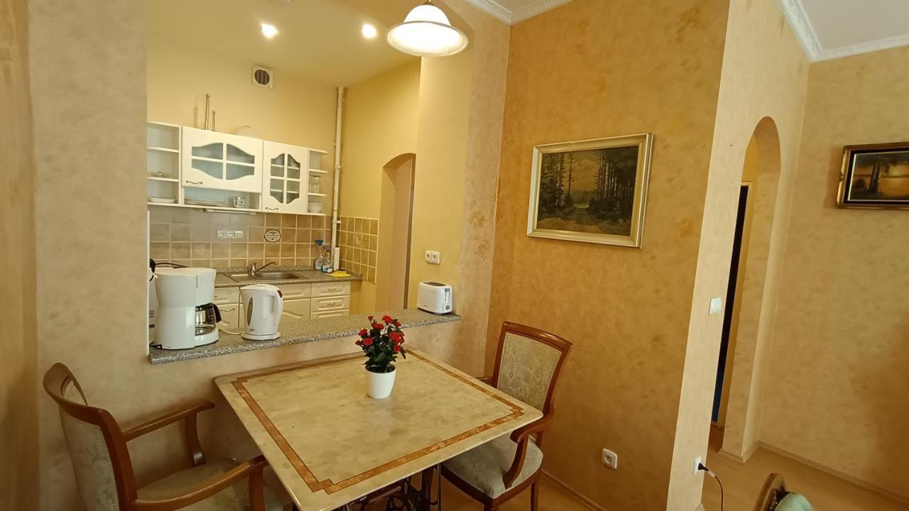 Apartments Stubsi With Colonnade View Karlovy Vary Exterior foto